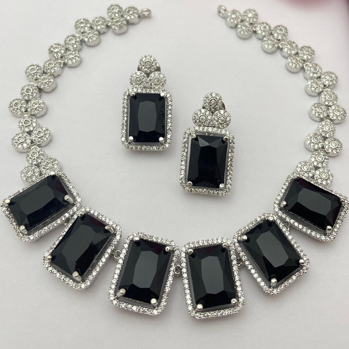 Party Jewelry in USA