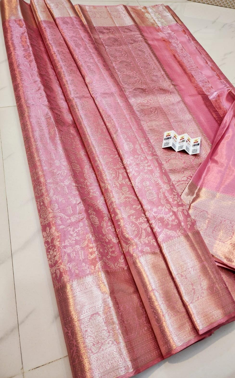 Kanchipuram Silk saree for wedding “Crafted by tradition, cherished by generations.”