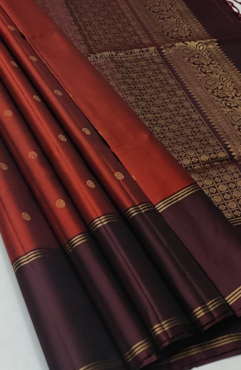 Brick red and brown borderless kanchipuram