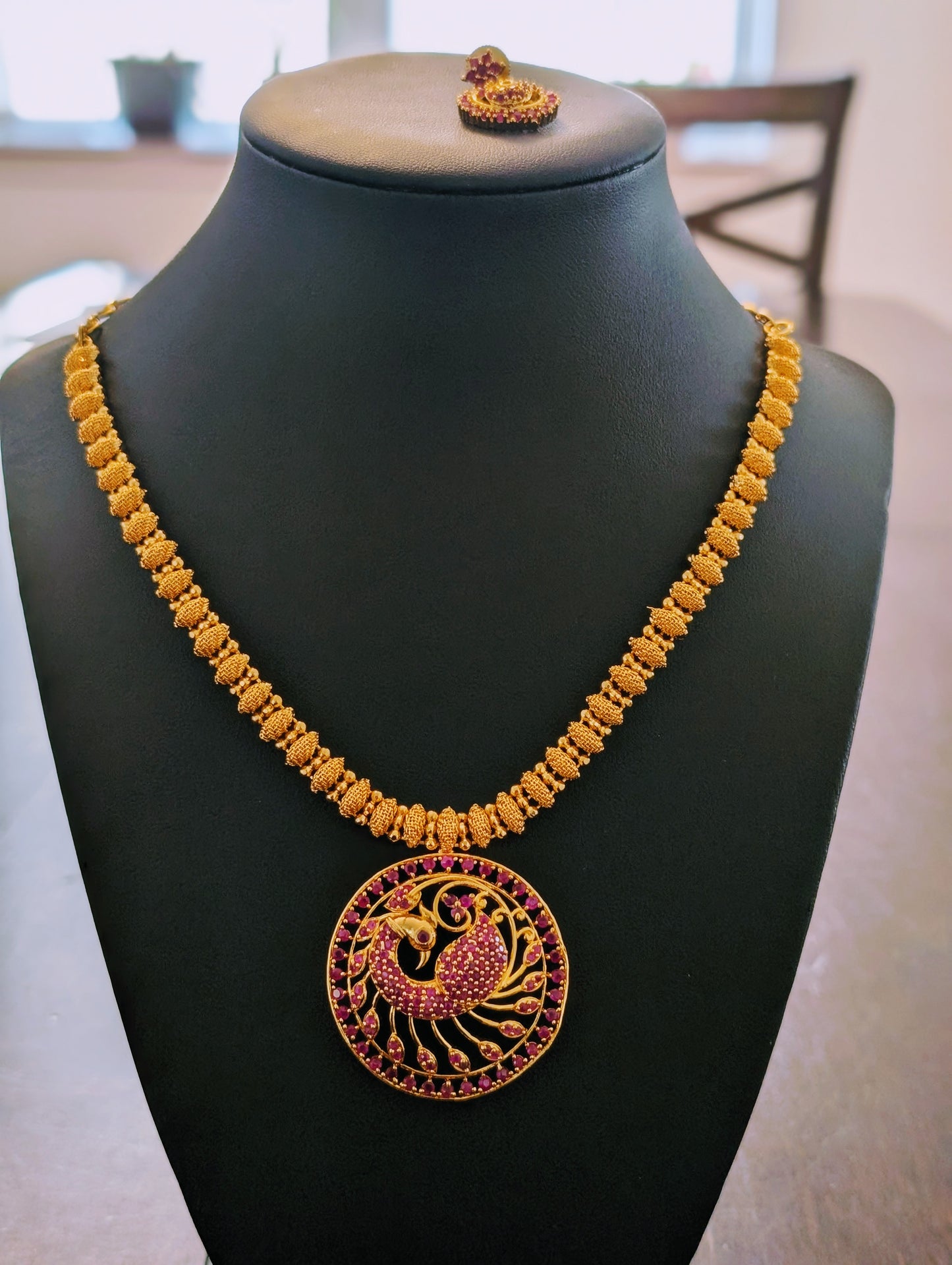 Jewlery - 1 gram gold type. comes with earring