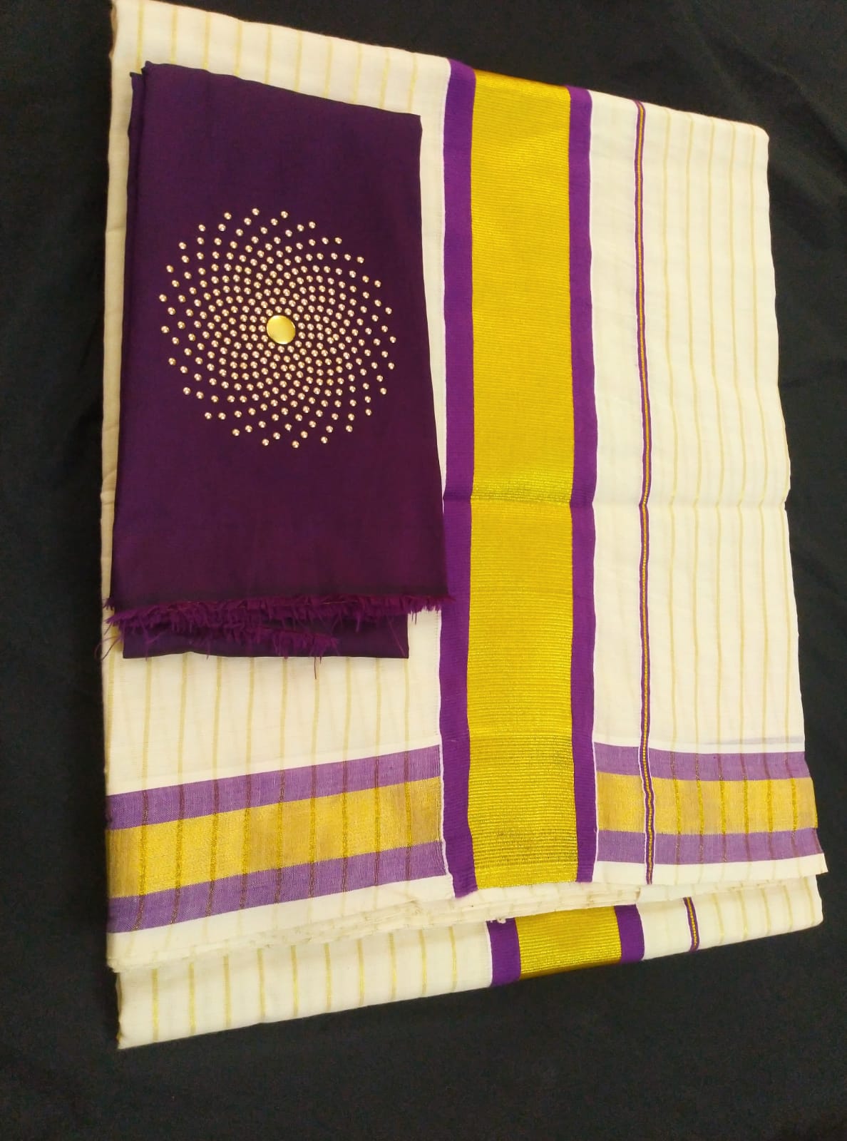 Kerala Kasavu Cotton Line Saree