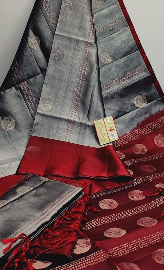 Borderless kanchipuram -grey with maroon