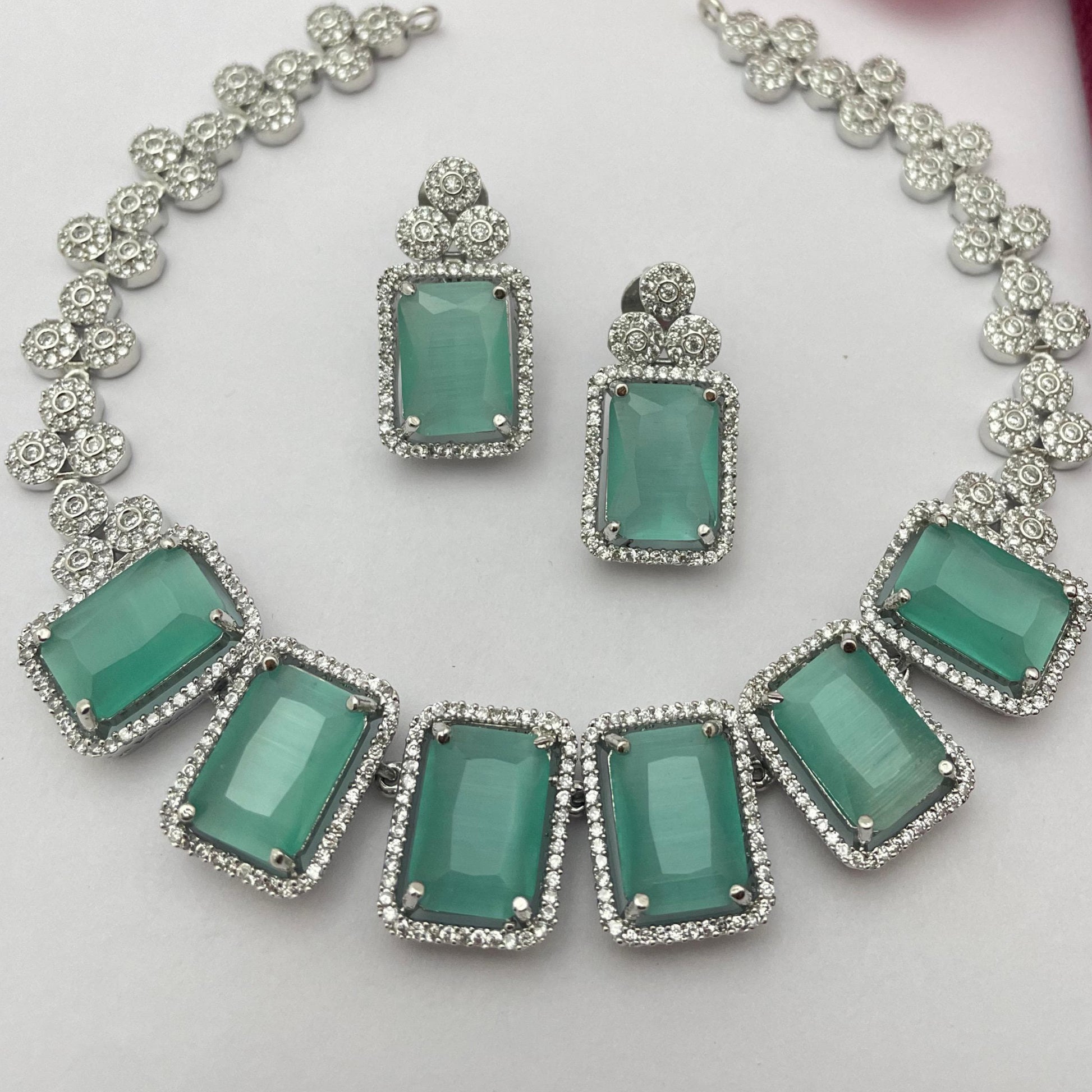 Party Jewelry in USA