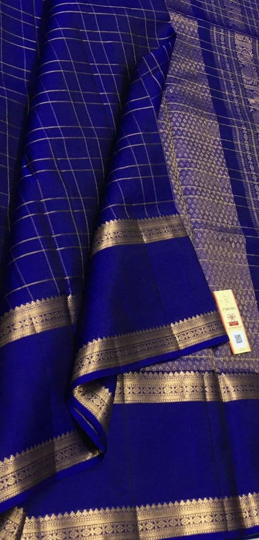 Royal Blue Checked Kanchipuram Silk Saree with Gold Zari Border & Rich Pallu