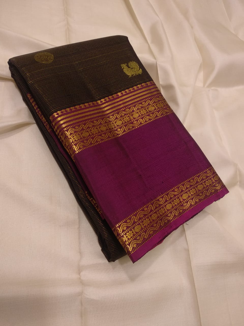 Kanchipuram pattu for wedding Bridal function